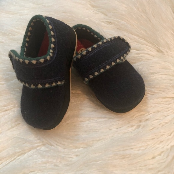 Foamtreads Toddler Boy Rocket Slippers Size 5 - Picture 7 of 7